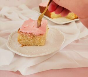 Simple White Cake