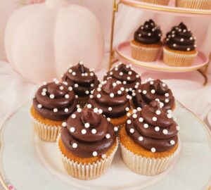 Pumpkin Chocolate Cupcakes